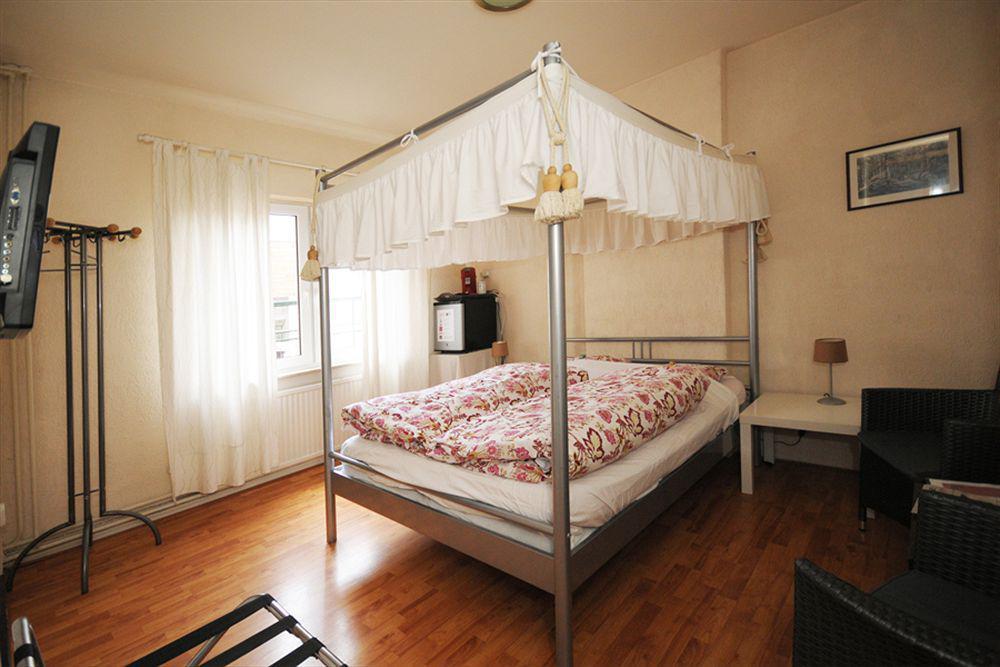 Pension Auberge De Dael Valkenburg aan de Geul Екстер'єр фото